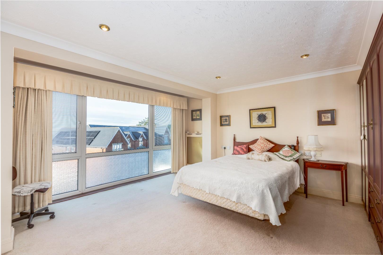 Brynfield Court, Langland, Swansea, SA3 4TF